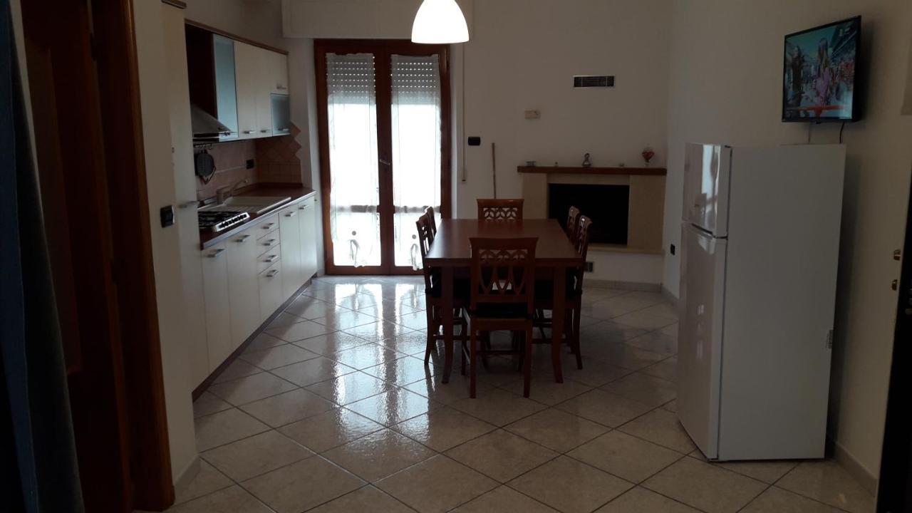 B&B Al Fiume Colonnella Exterior photo